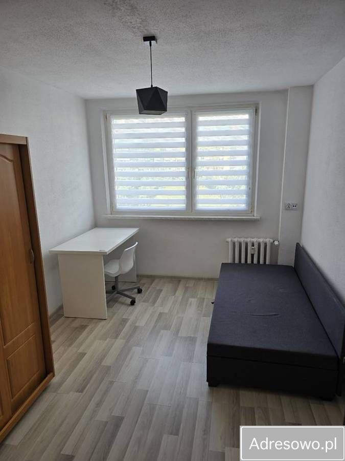 Mieszkanie 4-pokojowe Wrocław Różanka. Zdjęcie 2