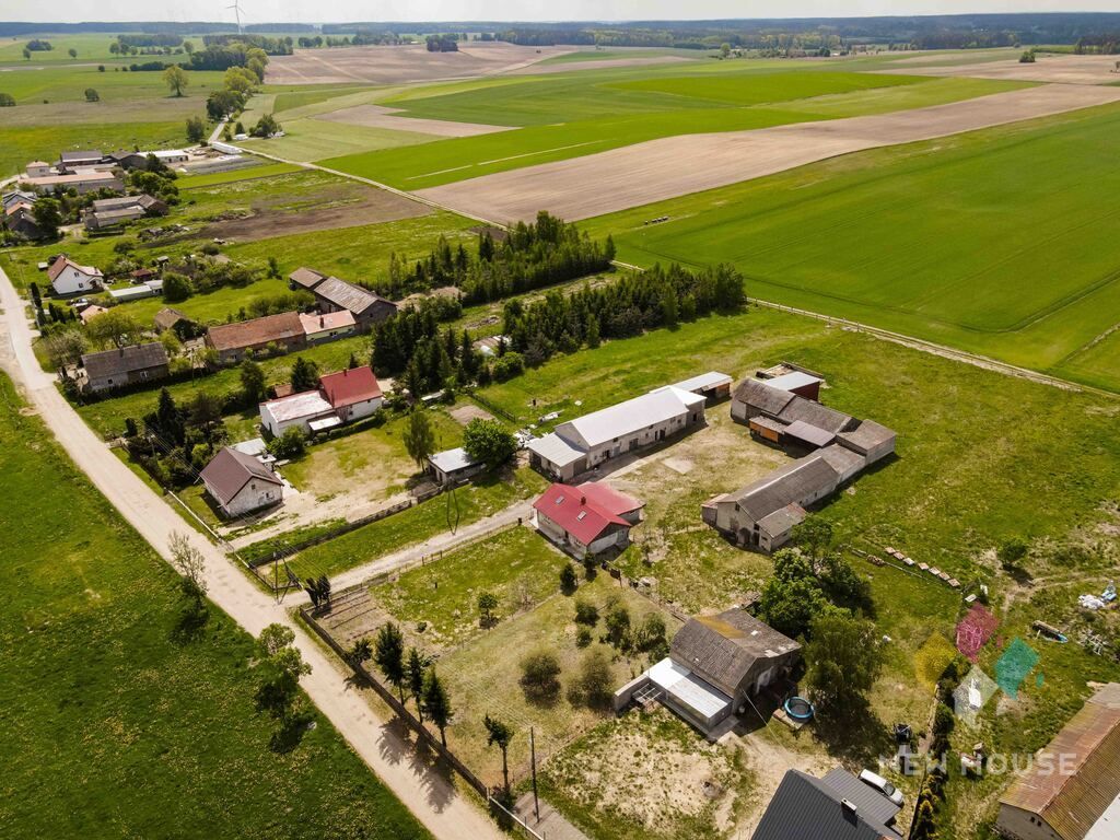 dom wolnostojący, 4 pokoje Bartki. Zdjęcie 9