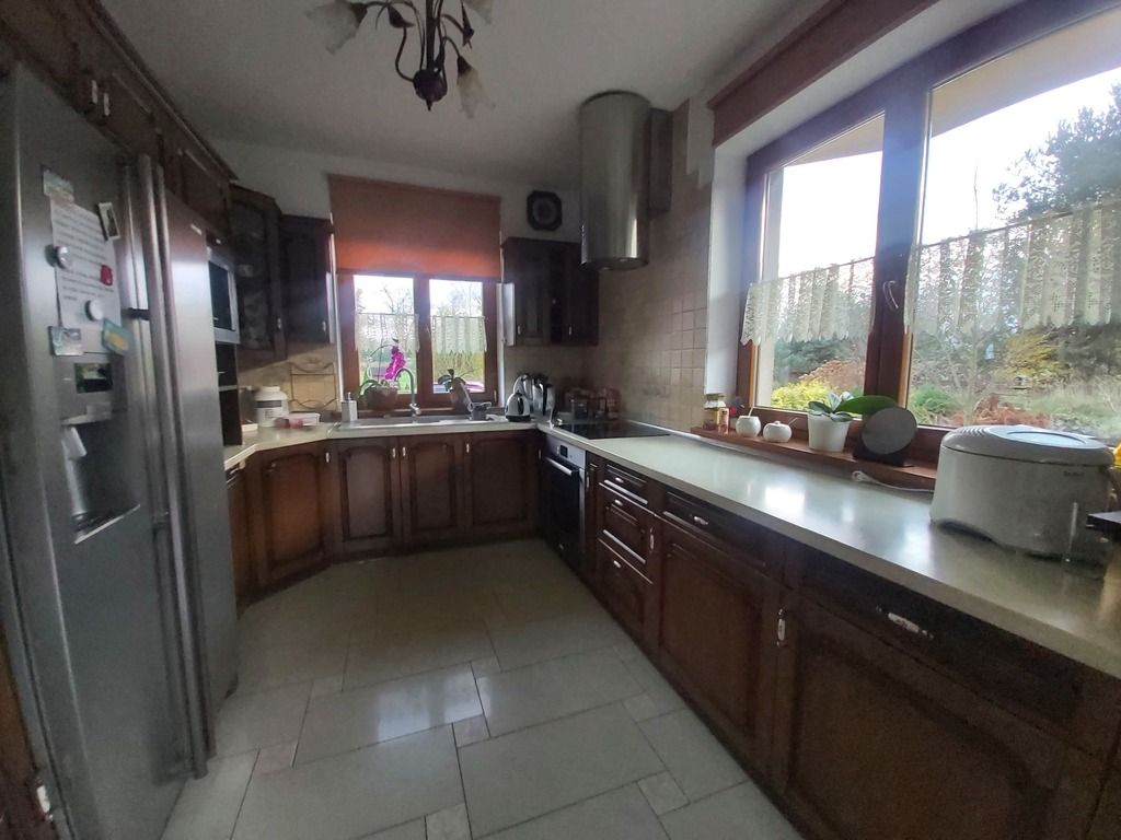 dom wolnostojący, 5 pokoi Miłocice, ul. Szkolna. Zdjęcie 36
