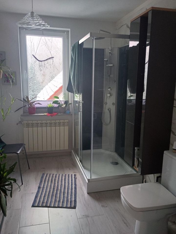 dom wolnostojący, 3 pokoje Lubochnia, Osiedle Sosnowe. Zdjęcie 12