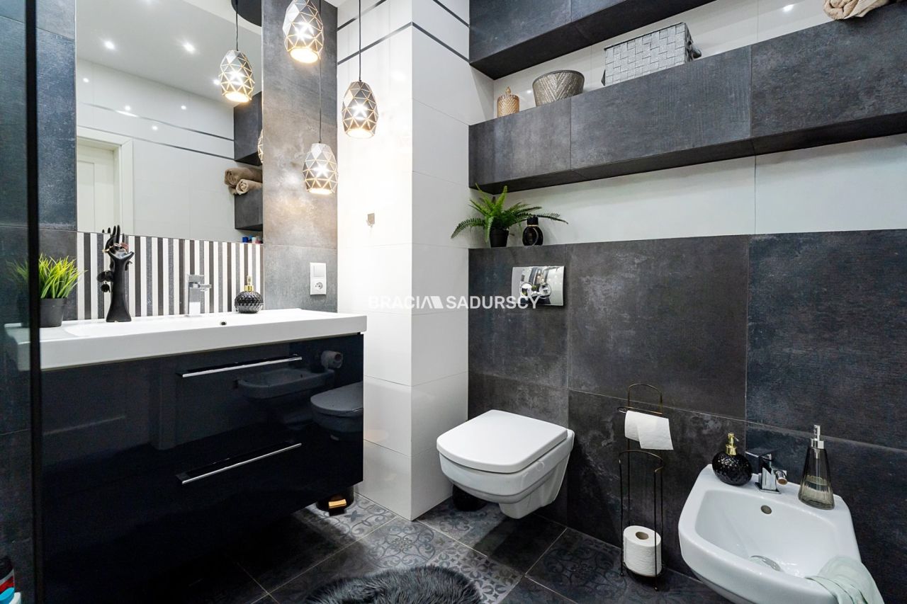 dom wolnostojący, 6 pokoi Wietrzychowice. Zdjęcie 25