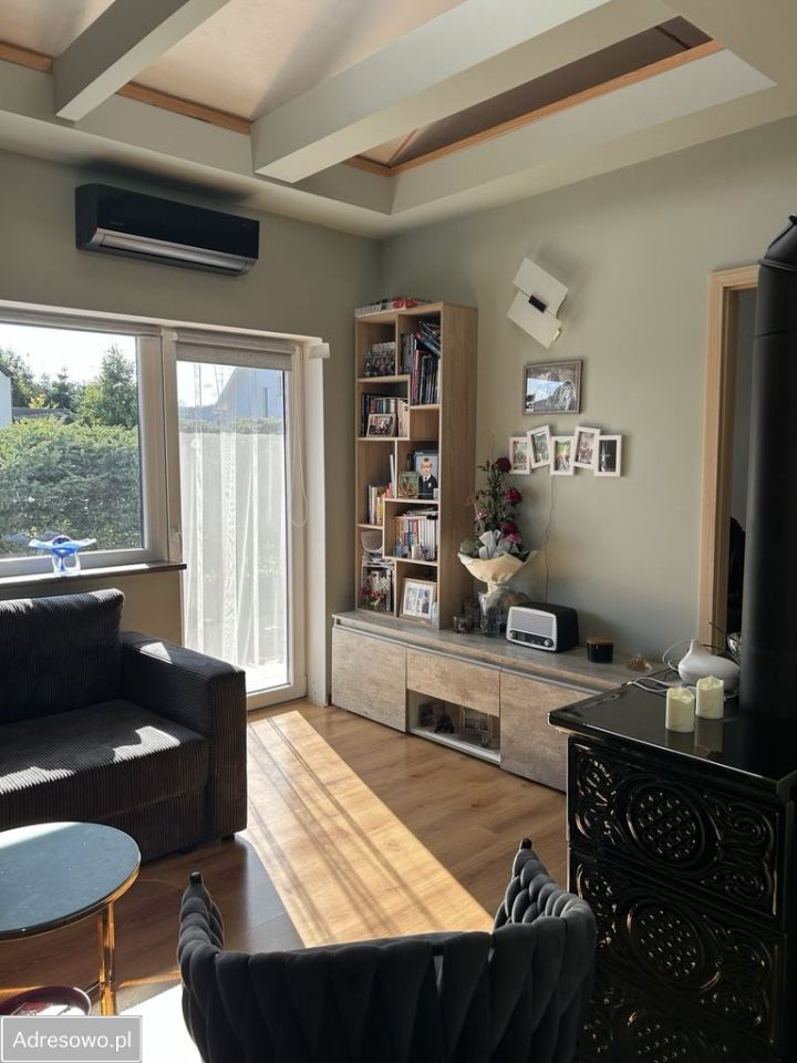 dom wolnostojący, 2 pokoje Kostrzyca. Zdjęcie 11