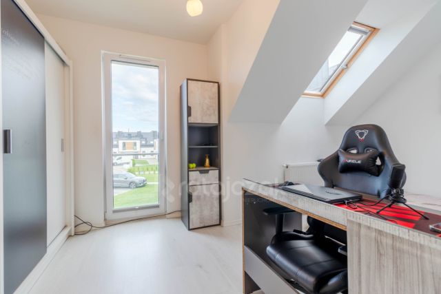 dom szeregowy, 3 pokoje Pętkowice. Zdjęcie 17