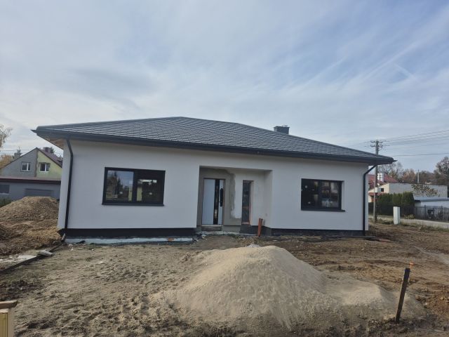 dom wolnostojący Obręczna. Zdjęcie 1