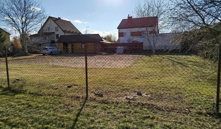 Działka budowlana Okszów, ul. Klonowa