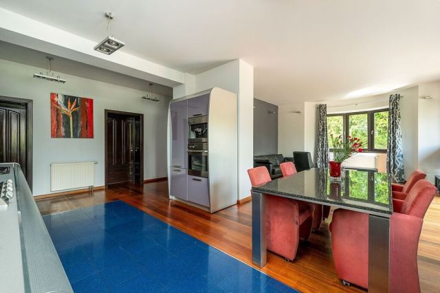 dom wolnostojący, 7 pokoi Łódź Górna. Zdjęcie 2