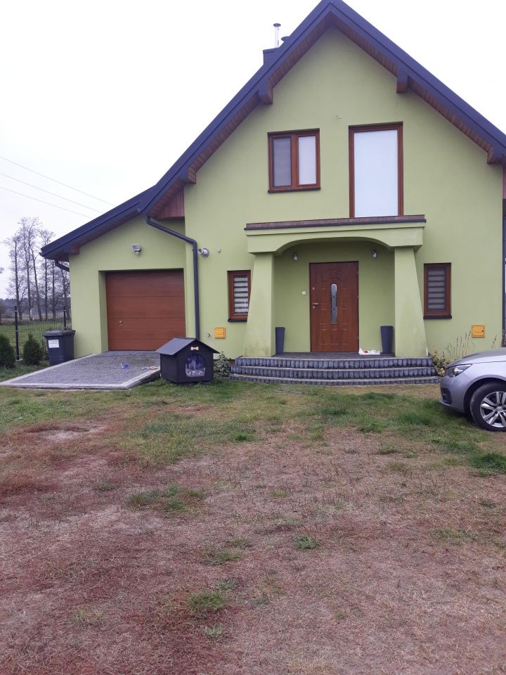 dom wolnostojący, 3 pokoje Obierwia. Zdjęcie 1