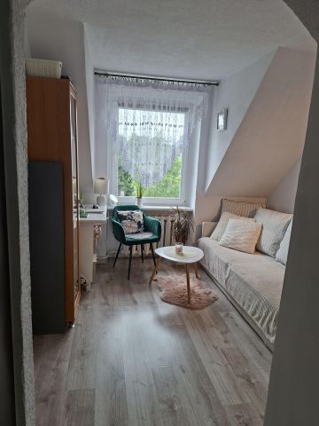 Mieszkanie 3-pokojowe Lubawka, ul. Boczna. Zdjęcie 1