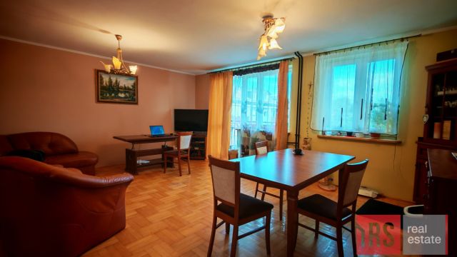 Mieszkanie 5-pokojowe Grodzisk Mazowiecki, ul. L. Teligi. Zdjęcie 2