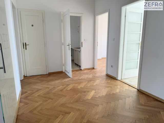 Lokal Kraków Stare Miasto. Zdjęcie 2