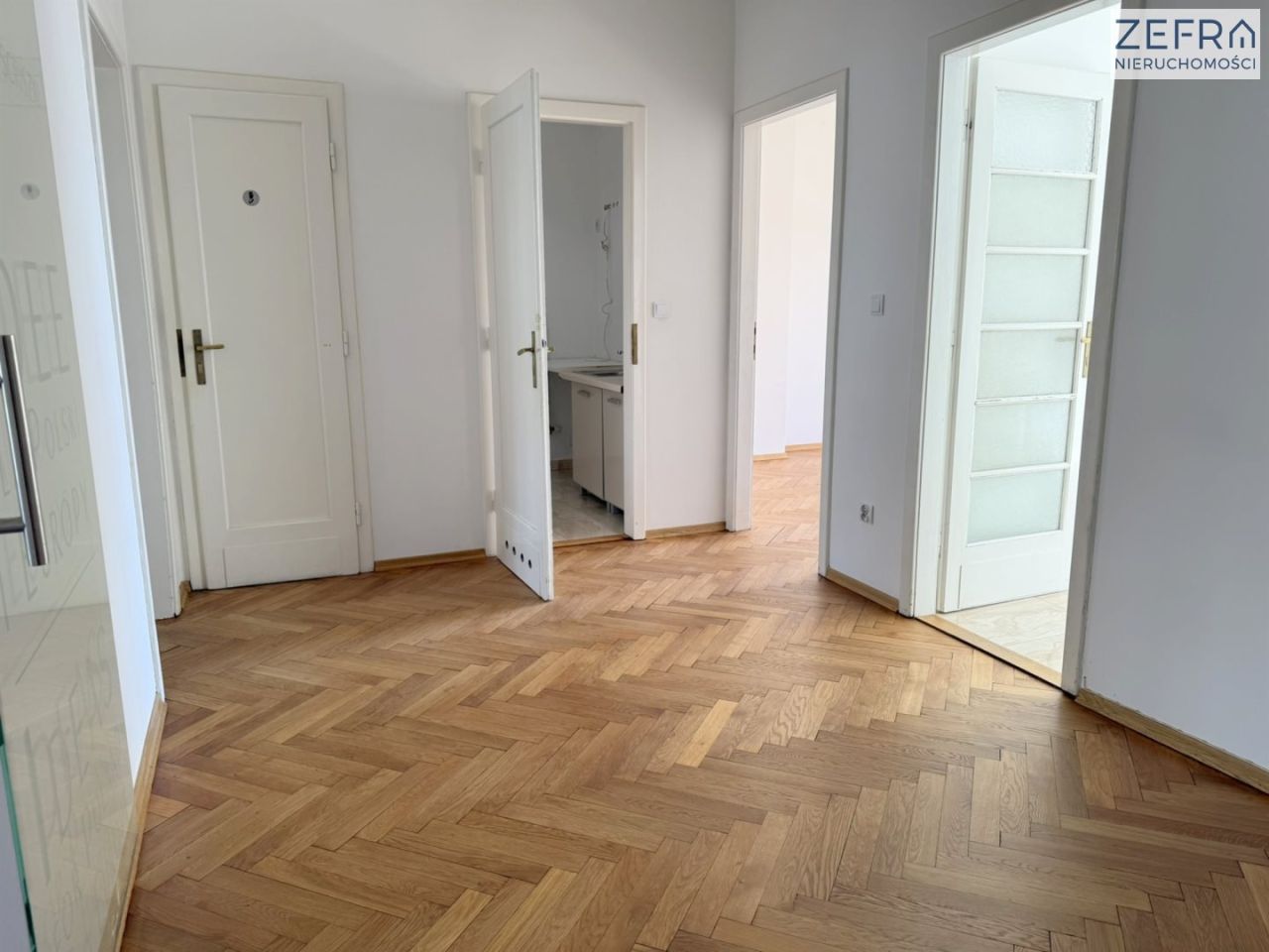Lokal Kraków Stare Miasto. Zdjęcie 2