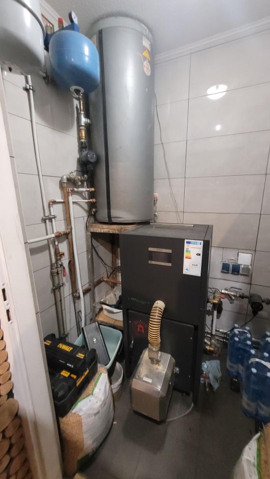 dom wolnostojący, 3 pokoje Szczutowo, Jaźwiny. Zdjęcie 17