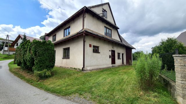 dom wolnostojący, 4 pokoje Kasina Wielka. Zdjęcie 1