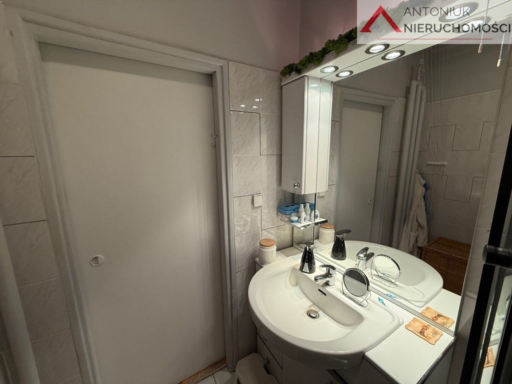 Mieszkanie 4-pokojowe Nowy Dwór Mazowiecki, ul. gen. Leopolda Okulickiego. Zdjęcie 9