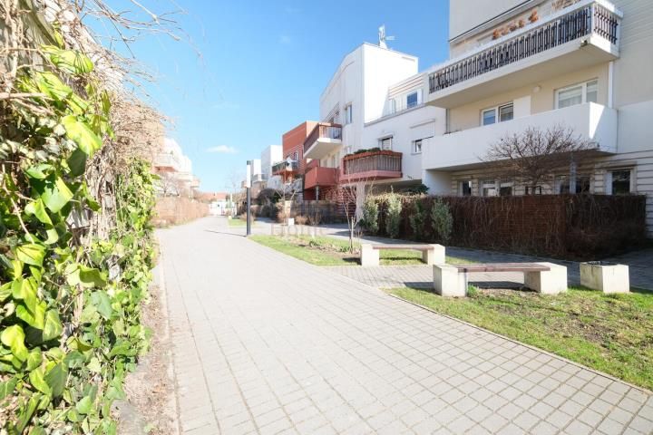 Mieszkanie 2-pokojowe Wrocław, ul. Honoriusza Balzaka. Zdjęcie 2