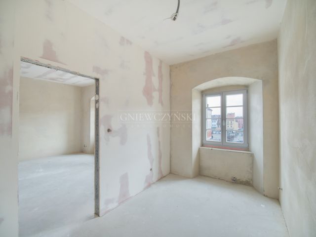 Mieszkanie 3-pokojowe Grodków, rynek Rynek. Zdjęcie 4