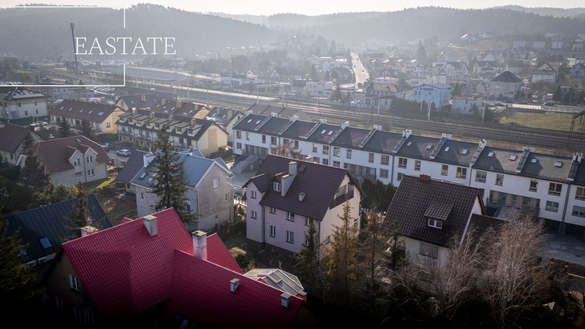 dom wolnostojący, 11 pokoi Rumia, ul. Oliwska