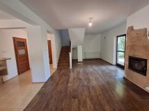 Mieszkanie 4-pokojowe Płoskie. Zdjęcie 2