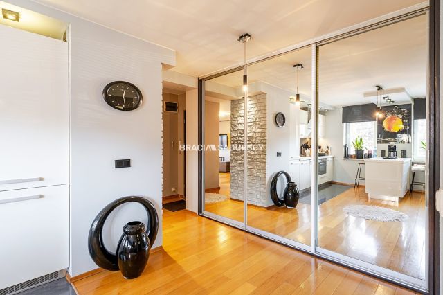 Mieszkanie 3-pokojowe Kraków Krowodrza, ul. Krowoderskich Zuchów. Zdjęcie 10