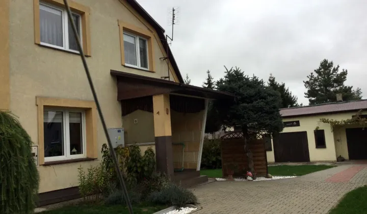 dom wolnostojący, 5 pokoi Szczebrzeszyn, ul. Partyzantów