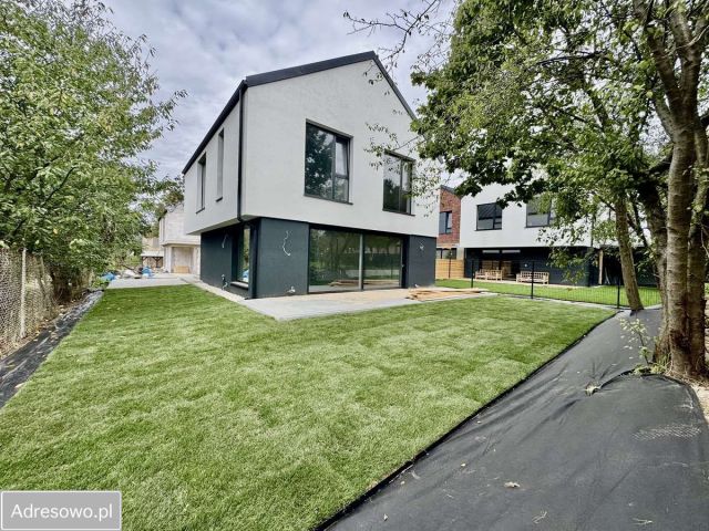 dom wolnostojący, 3 pokoje Dominów. Zdjęcie 1