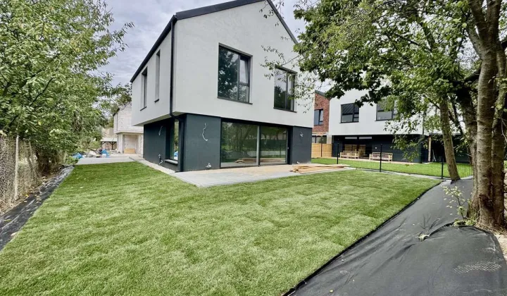 dom wolnostojący, 3 pokoje Dominów