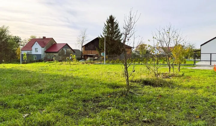 Działka budowlana Nowiny