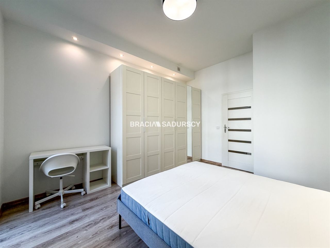 Mieszkanie 2-pokojowe Kraków, al. Zygmunta Krasińskiego. Zdjęcie 8