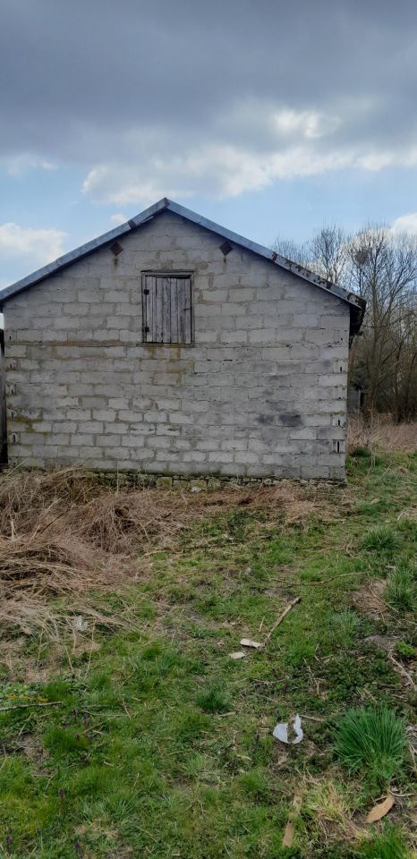 dom wolnostojący, 5 pokoi Umianowice, ul. Miodowa. Zdjęcie 2