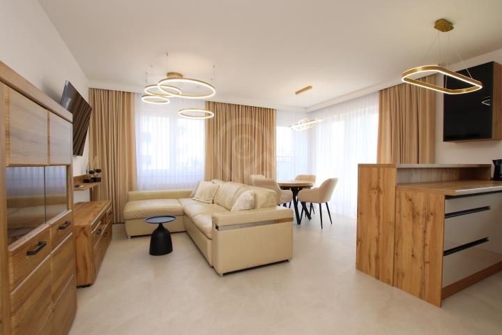 Mieszkanie 4-pokojowe Wrocław Śródmieście, ul. Jedności Narodowej. Zdjęcie 2