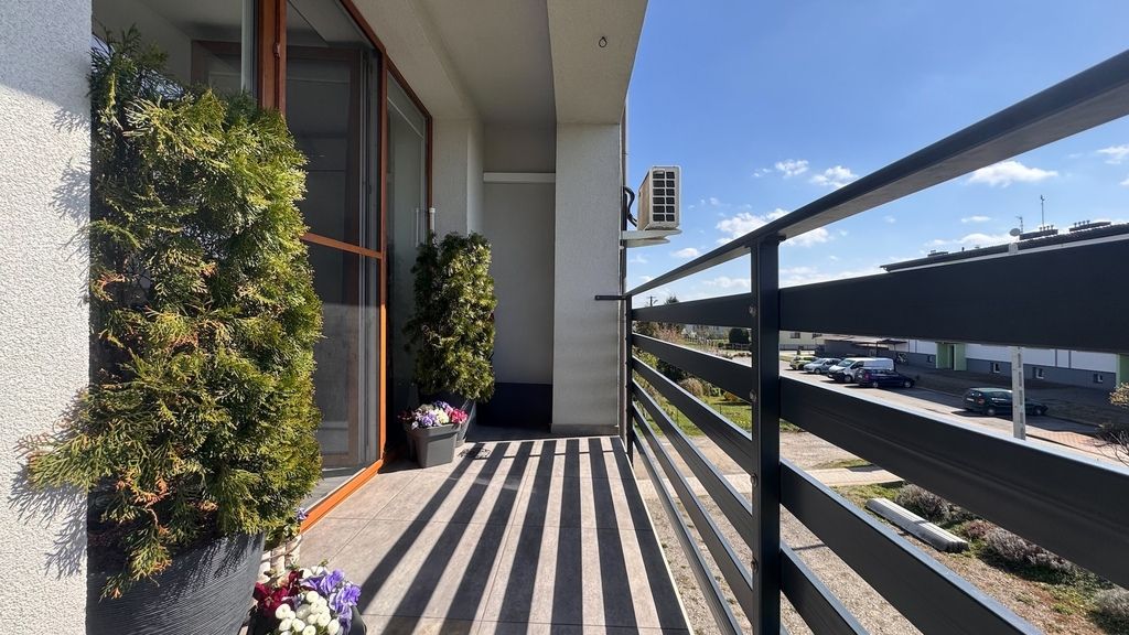 Mieszkanie 3-pokojowe Dębno. Zdjęcie 10