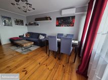 Mieszkanie 3-pokojowe Katowice os. Witosa, ul. Norberta Barlickiego. Zdjęcie 2