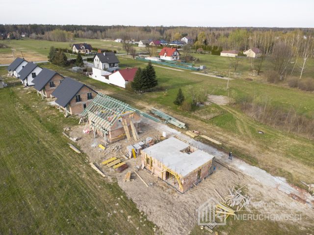 dom wolnostojący, 5 pokoi Kłaj. Zdjęcie 5