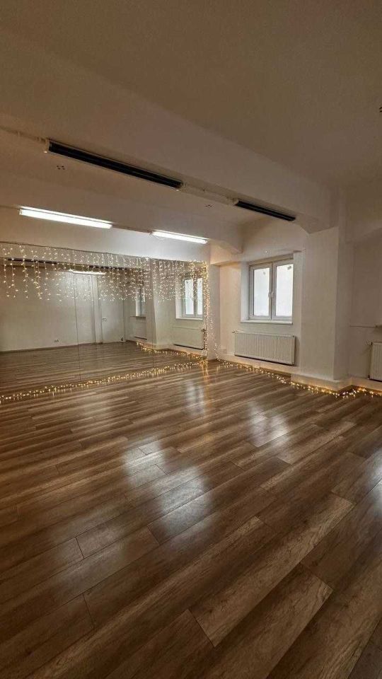 Lokal Warszawa Praga-Północ. Zdjęcie 2