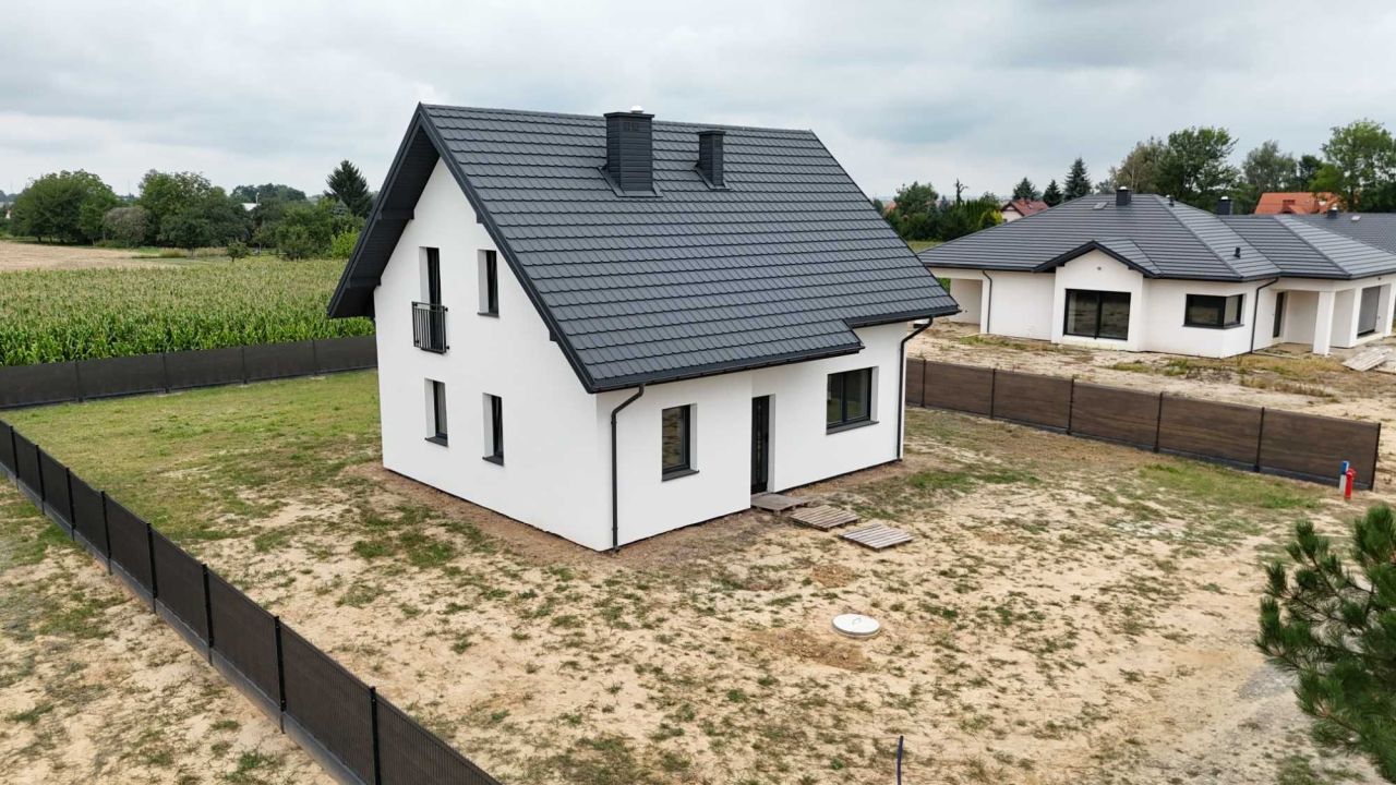 dom wolnostojący Płoskie. Zdjęcie 2