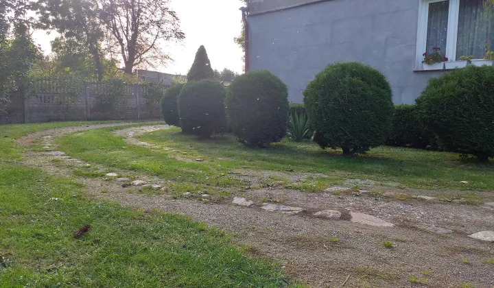 dom szeregowy, 3 pokoje Poradz