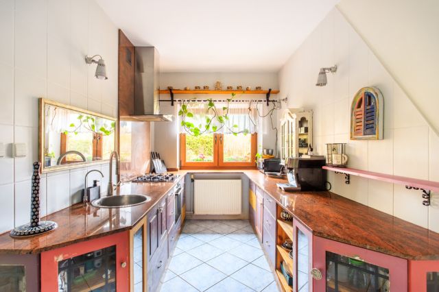 dom wolnostojący, 4 pokoje Janinów. Zdjęcie 12