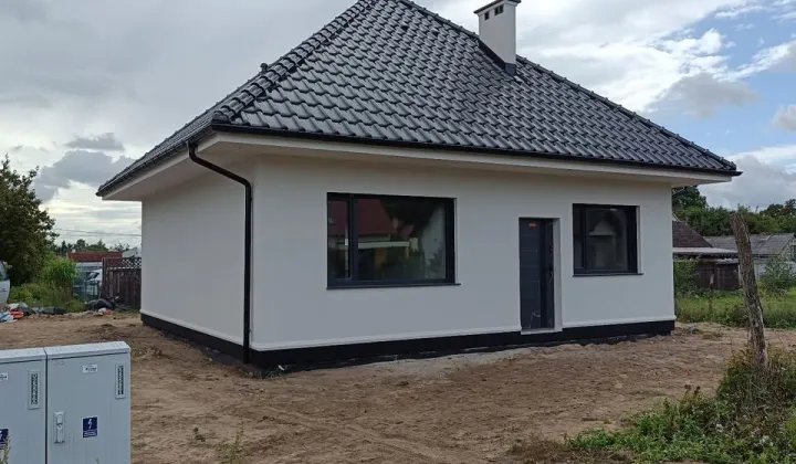 dom wolnostojący, 3 pokoje Jenin, Dobra