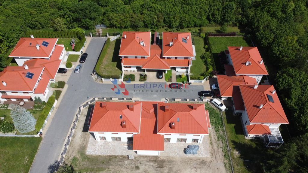 bliźniak, 5 pokoi Siedliska. Zdjęcie 4