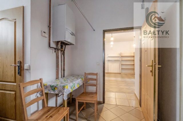 dom wolnostojący, 5 pokoi Bolszewo, ul. Mikołaja Reja. Zdjęcie 8