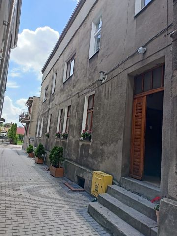 Mieszkanie 3-pokojowe Czempiń, rynek Rynek. Zdjęcie 1