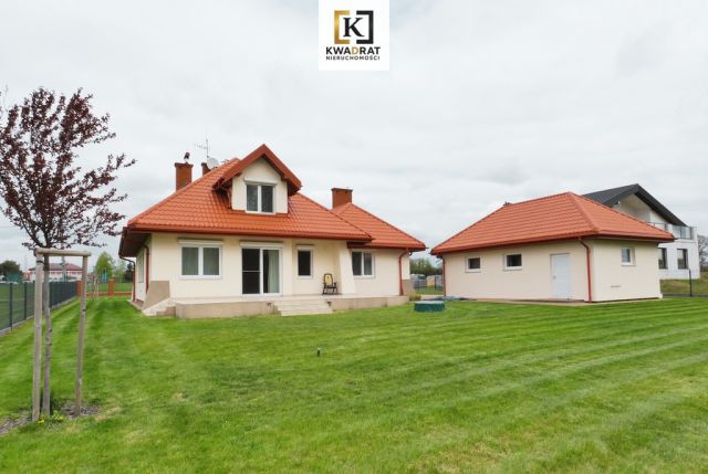 dom wolnostojący, 5 pokoi Przedewsie. Zdjęcie 1