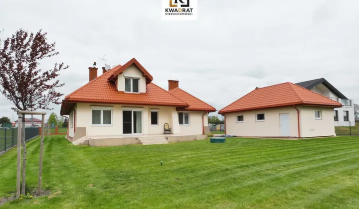 dom wolnostojący, 5 pokoi Przedewsie