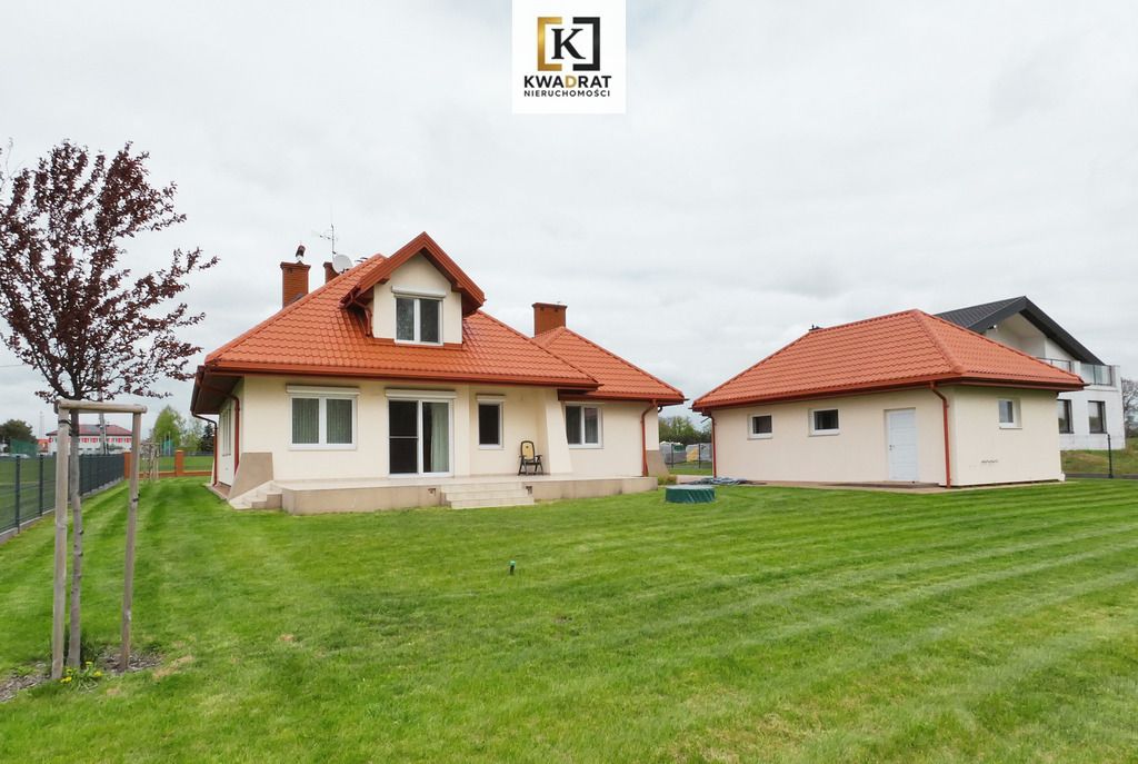 dom wolnostojący, 5 pokoi Przedewsie. Zdjęcie 1