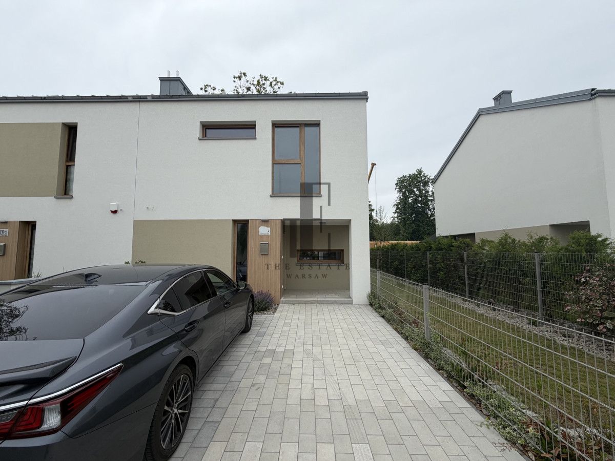 bliźniak, 4 pokoje Wiązowna, ul. Modrzewiowa. Zdjęcie 2