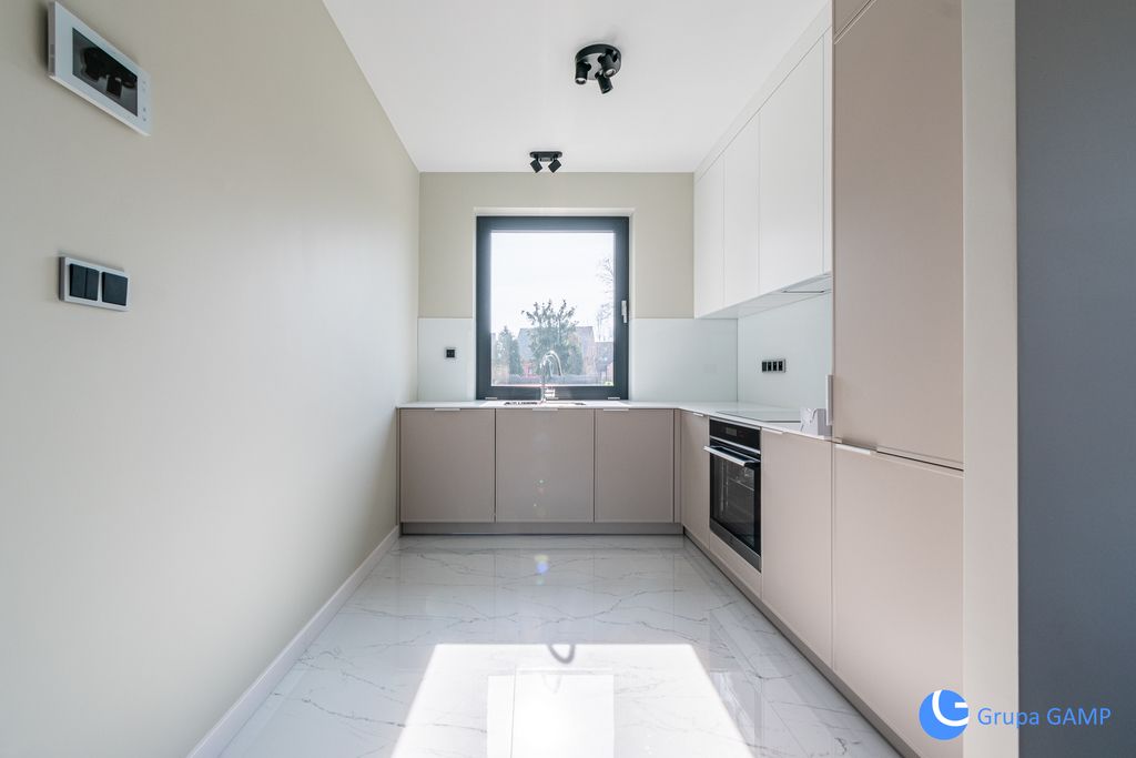 bliźniak, 4 pokoje Kraków Dębniki, ul. Tyniecka. Zdjęcie 2