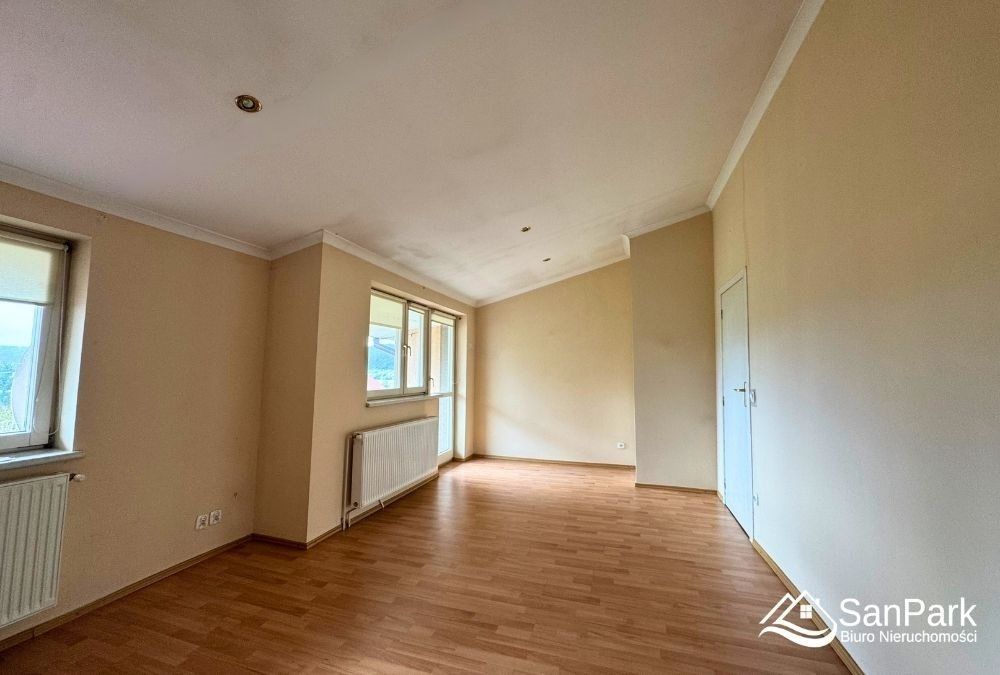 bliźniak, 4 pokoje Uherce Mineralne. Zdjęcie 21