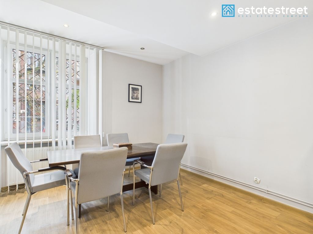 Biuro Kraków Łobzów, ul. Kronikarza Galla. Zdjęcie 2