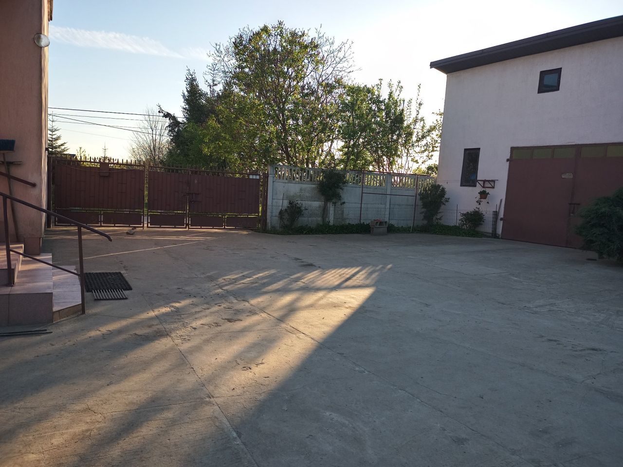 dom wolnostojący, 3 pokoje Oficjałów. Zdjęcie 4