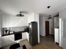 Mieszkanie 3-pokojowe Olsztyn Osiedle Generałów, ul. gen. Stefana Grota Roweckiego. Zdjęcie 2